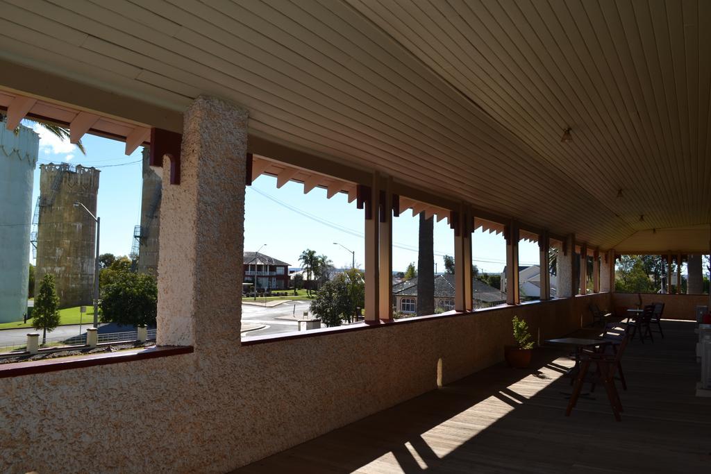 Hydro Hotel Leeton Extérieur photo
